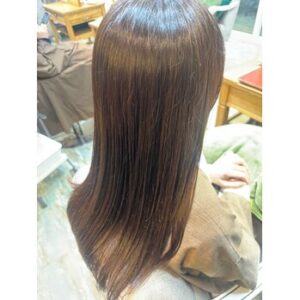 【柔らかみあるマットベージュ】